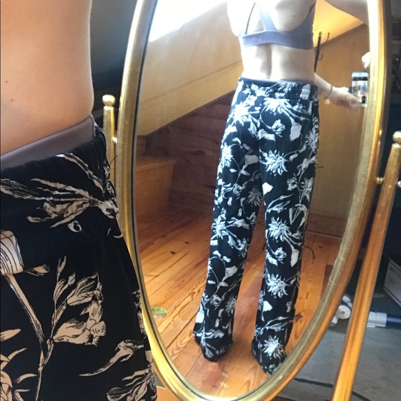 White House Black Market Wide Leg Pants, EUC, XS - Picture 15 of 15